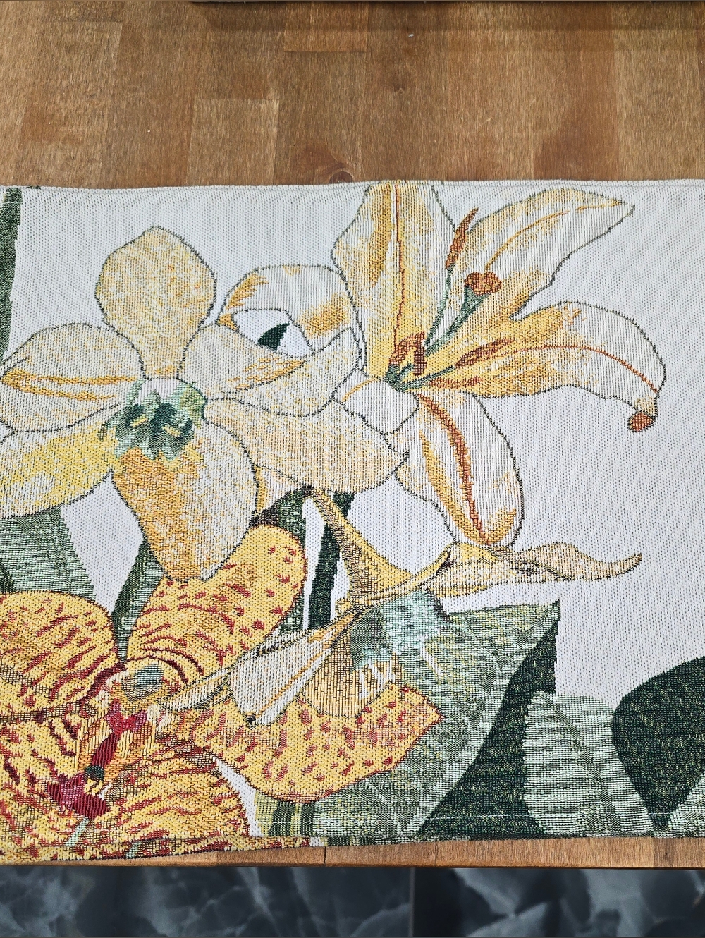 PLACEMATS FLORAL TAPESTRY